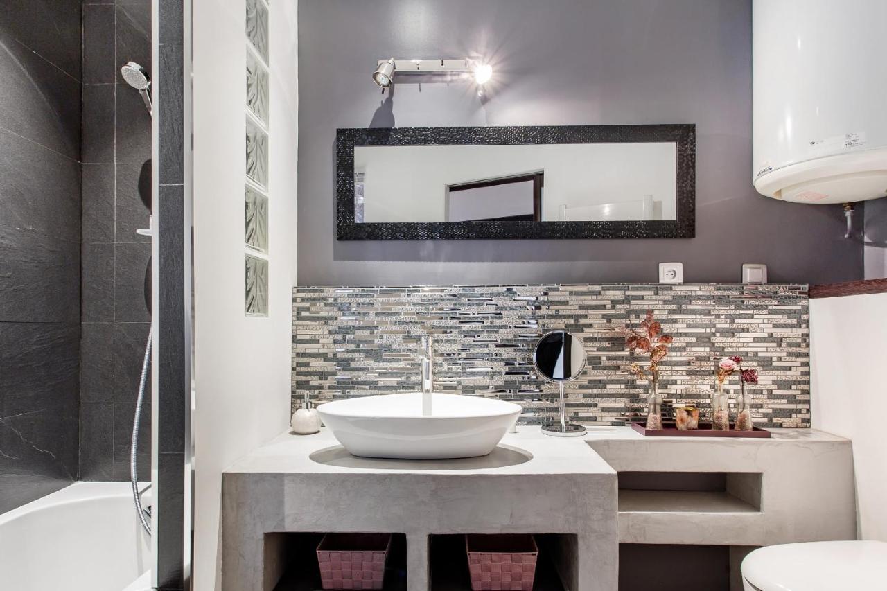 L'Authentik, Charme Et Confort En Vieille Ville Annecy Exterior photo